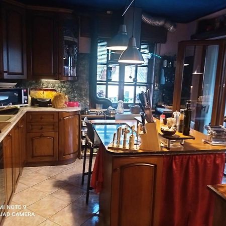 Comfortable Apartment With Panoramic View 65 M² Shared Pool Challand Saint Victor Bagian luar foto